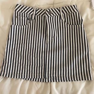 American threads/native daughter denimstripe skirt